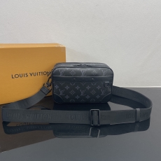 Louis Vuitton Satchel Bags